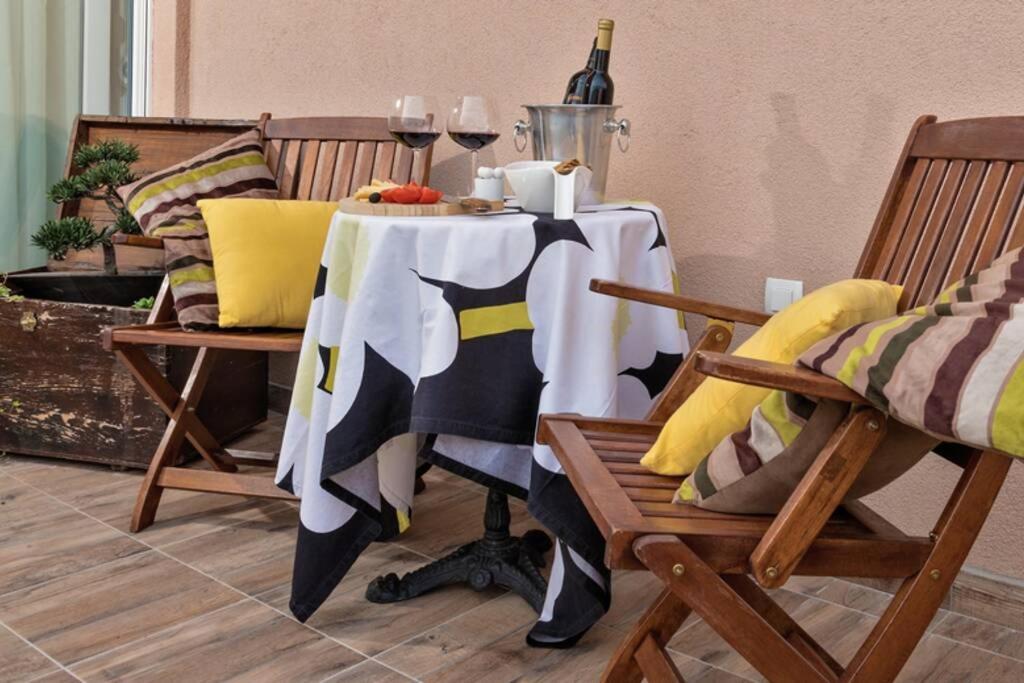 Ensidia Luxury Suite Split Kültér fotó
